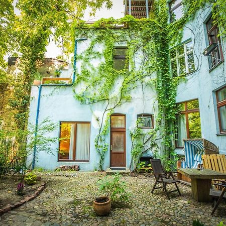 Eigenart Appartement Berlim Exterior foto