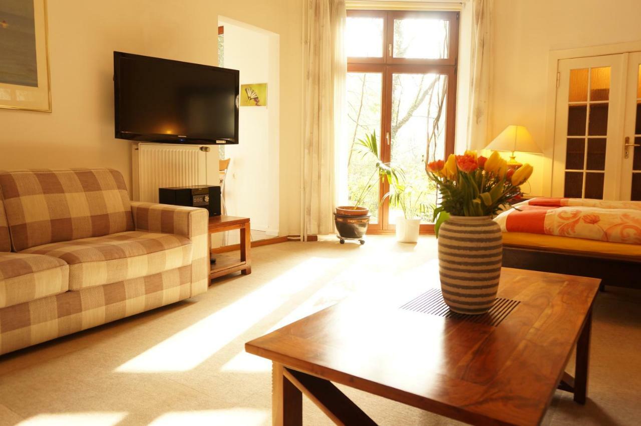 Eigenart Appartement Berlim Exterior foto