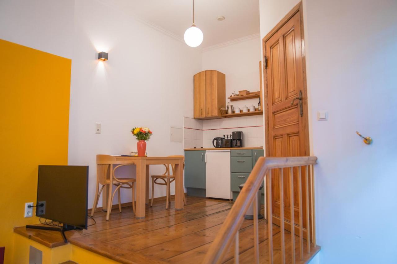 Eigenart Appartement Berlim Exterior foto